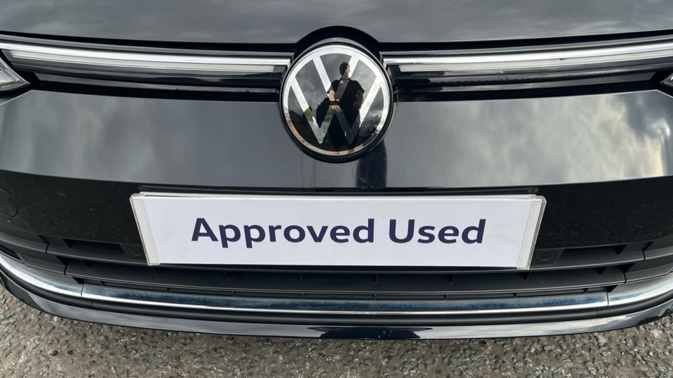 Volkswagen Golf 1.5 TSI 150 Style 5dr Petrol Hatchback - Image 22