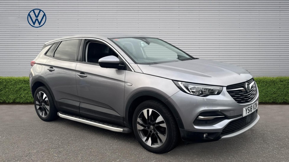 Vauxhall Grandland X 1.2 Turbo Sport Nav 5dr Petrol Hatchback - Image 1