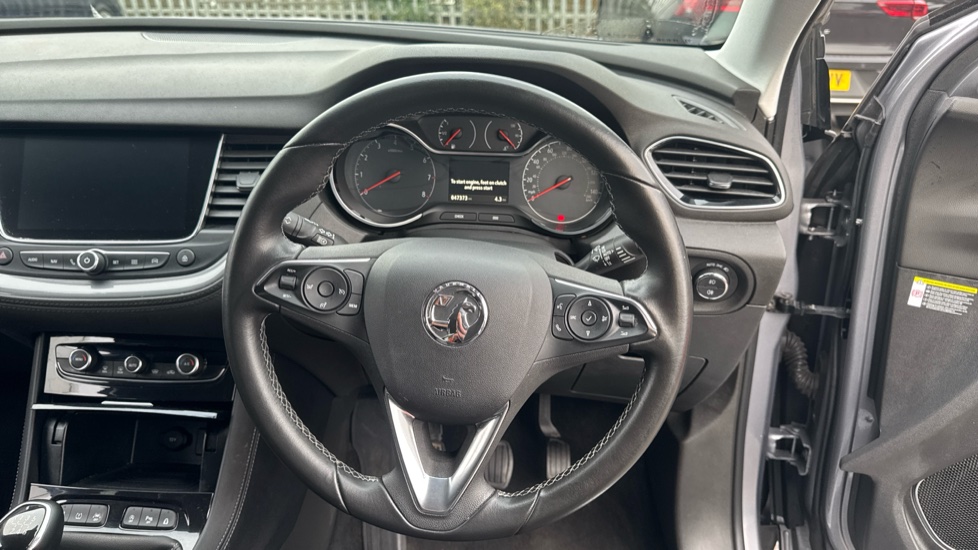 Vauxhall Grandland X 1.2 Turbo Sport Nav 5dr Petrol Hatchback - Image 10