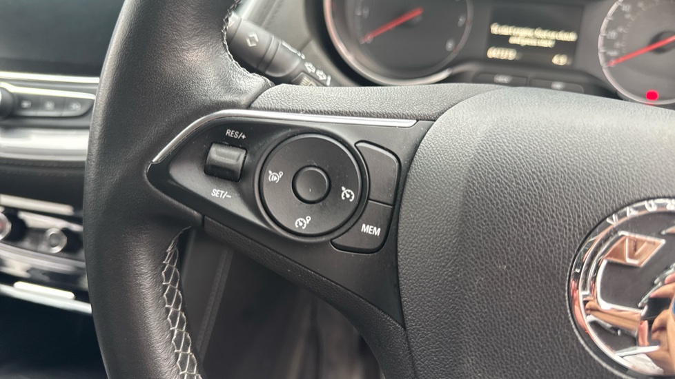 Vauxhall Grandland X 1.2 Turbo Sport Nav 5dr Petrol Hatchback - Image 17