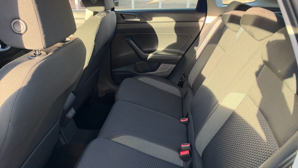 Volkswagen Taigo 1.0 TSI 110 Life 5dr Petrol Hatchback - Image 16