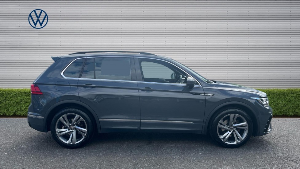 Volkswagen Tiguan 1.5 TSI 150 R-Line Edition 5dr DSG Petrol Estate - Image 4