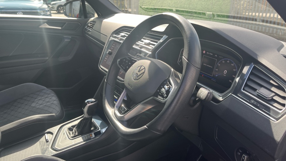 Volkswagen Tiguan 1.5 TSI 150 R-Line Edition 5dr DSG Petrol Estate - Image 6