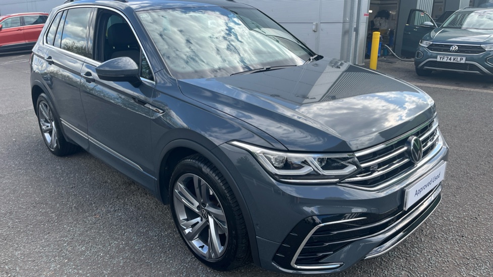 Volkswagen Tiguan 1.5 TSI 150 R-Line Edition 5dr DSG Petrol Estate - Image 21