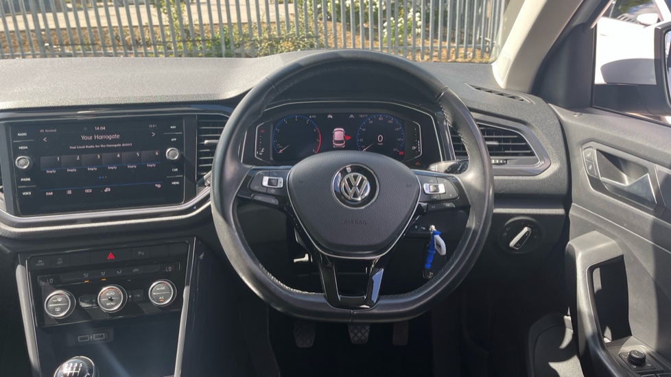 Volkswagen T-Roc 1.5 TSI EVO SEL 5dr Petrol Hatchback - Image 10