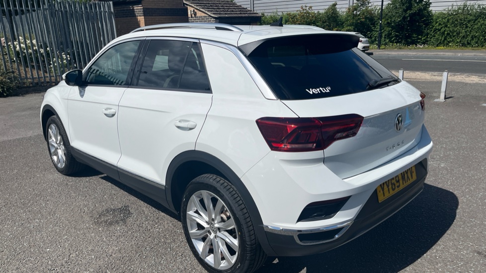Volkswagen T-Roc 1.5 TSI EVO SEL 5dr Petrol Hatchback - Image 25