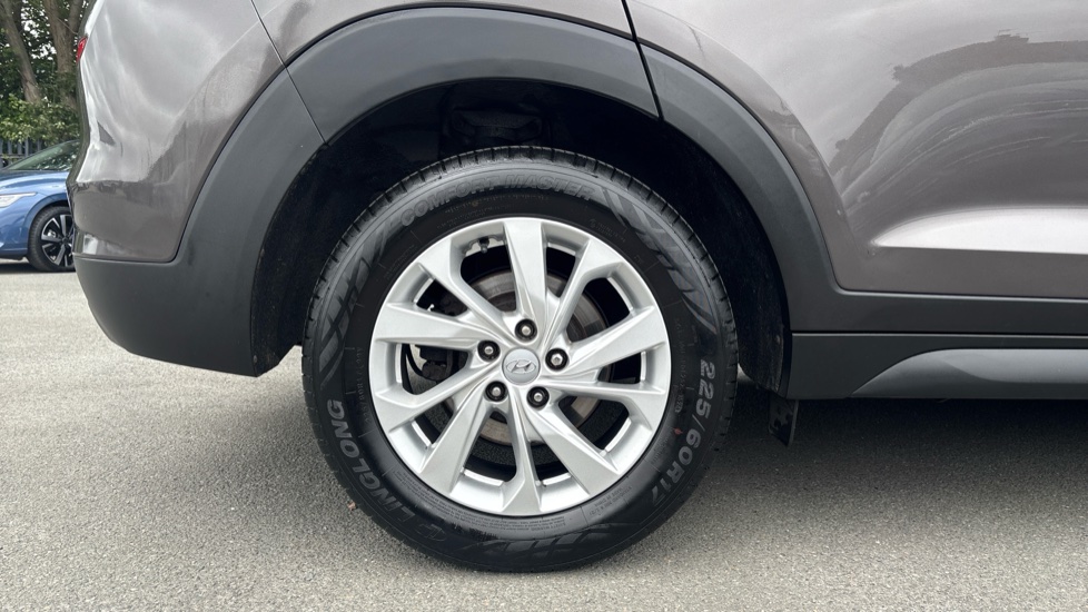 Hyundai TUCSON 1.6 GDi SE Nav 5dr 2WD Petrol Estate - Image 7