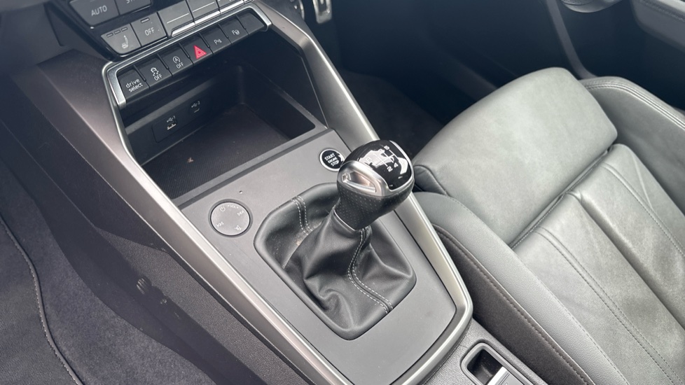 Audi A3 35 TFSI S Line 5dr Petrol Hatchback - Image 13