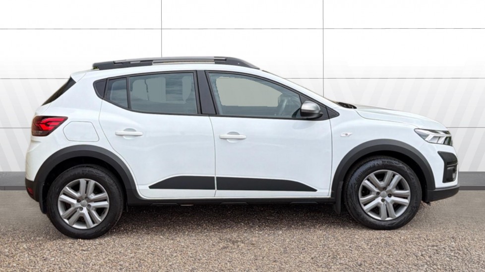 Dacia Sandero Stepway 1.0 TCe Expression 5dr CVT Petrol Hatchback - Image 5