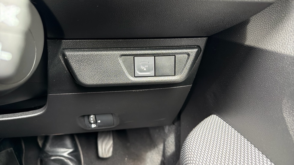 Dacia Sandero Stepway 1.0 TCe Expression 5dr CVT Petrol Hatchback - Image 22