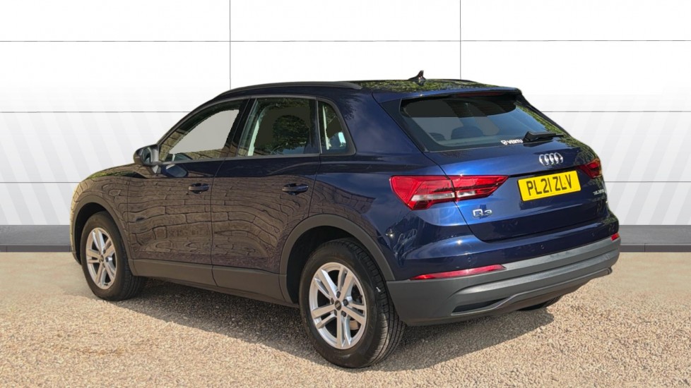 Audi Q3 35 TFSI Technik 5dr Petrol Estate - Image 2