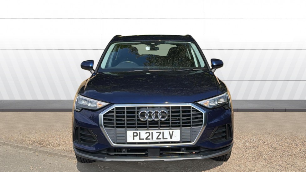 Audi Q3 35 TFSI Technik 5dr Petrol Estate - Image 3