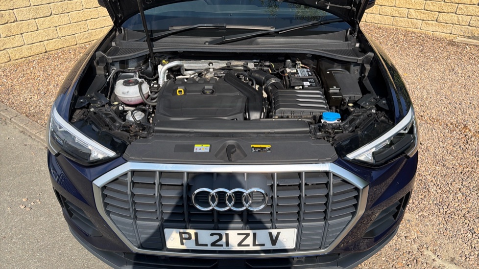 Audi Q3 35 TFSI Technik 5dr Petrol Estate - Image 8