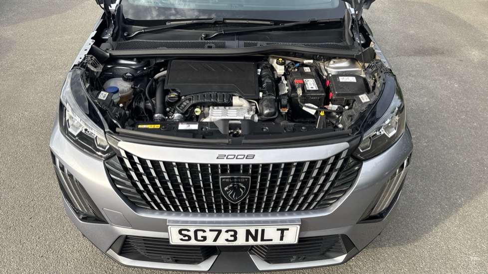 Peugeot 2008 1.2 PureTech 130 Allure 5dr Petrol Estate - Image 8