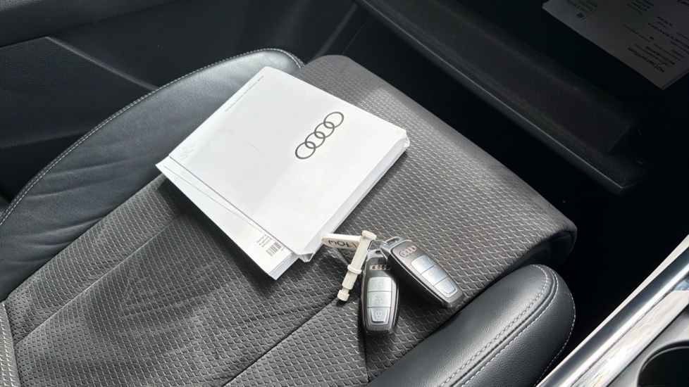 Audi Q7 45 TDI Quattro S Line 5dr Tiptronic Diesel Estate - Image 19