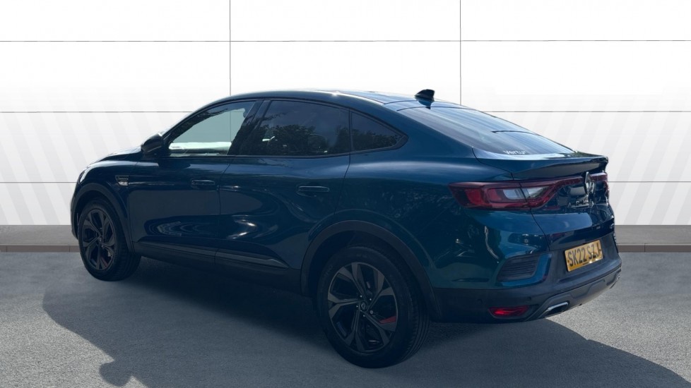 Renault Arkana 1.6 E-TECH Hybrid 145 R.S. Line 5dr Auto Hybrid Estate - Image 2
