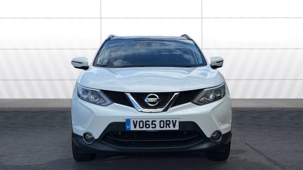 Nissan Qashqai 1.5 dCi Tekna 5dr Diesel Hatchback - Image 3