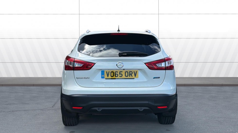 Nissan Qashqai 1.5 dCi Tekna 5dr Diesel Hatchback - Image 6