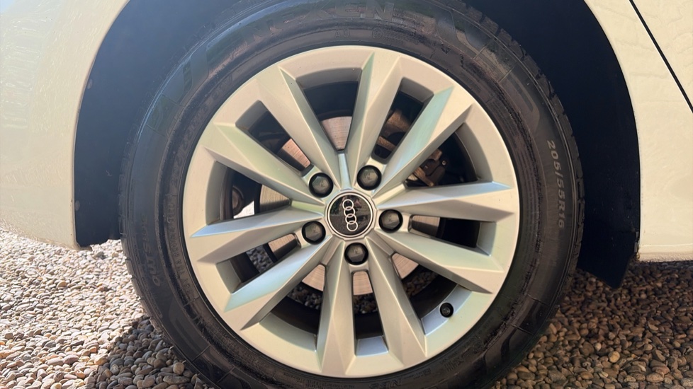 Audi A3 30 TFSI Technik 5dr Petrol Hatchback - Image 7