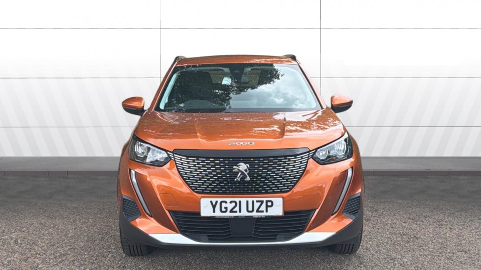 Peugeot 2008 1.2 PureTech 130 Allure 5dr EAT8 Petrol Estate - Image 3