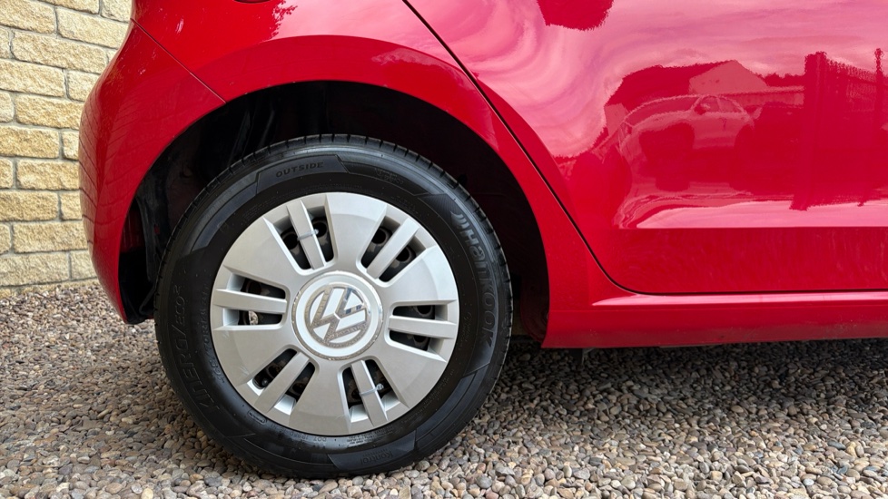 Volkswagen Up 1.0 Move Up 5dr Petrol Hatchback - Image 7