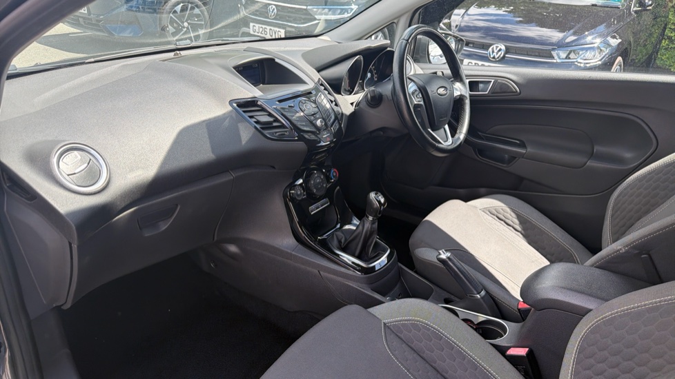 Ford Fiesta 1.0 EcoBoost 125 Zetec S 3dr Petrol Hatchback - Image 9