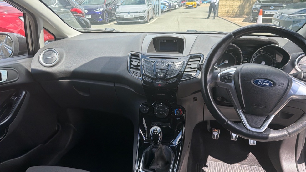 Ford Fiesta 1.0 EcoBoost 125 Zetec S 3dr Petrol Hatchback - Image 10