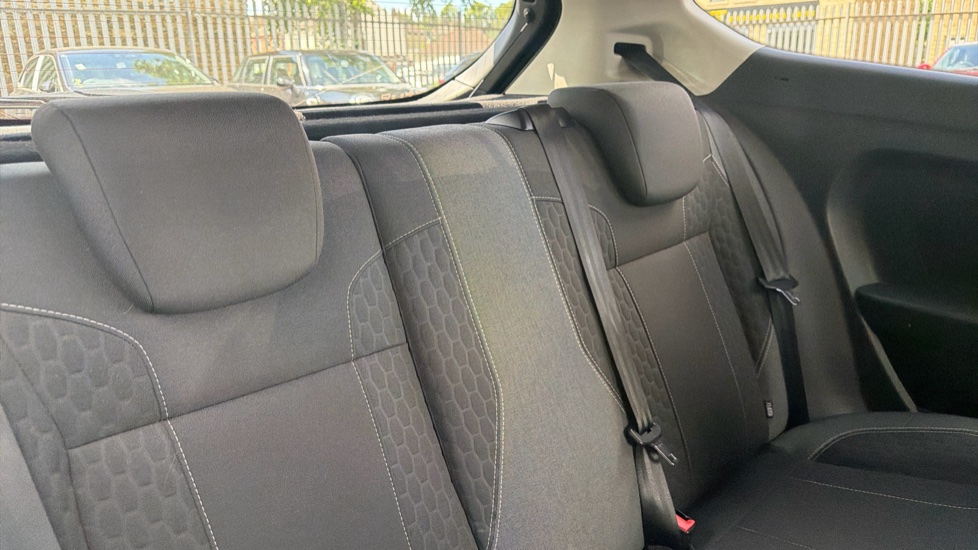Ford Fiesta 1.0 EcoBoost 125 Zetec S 3dr Petrol Hatchback - Image 16