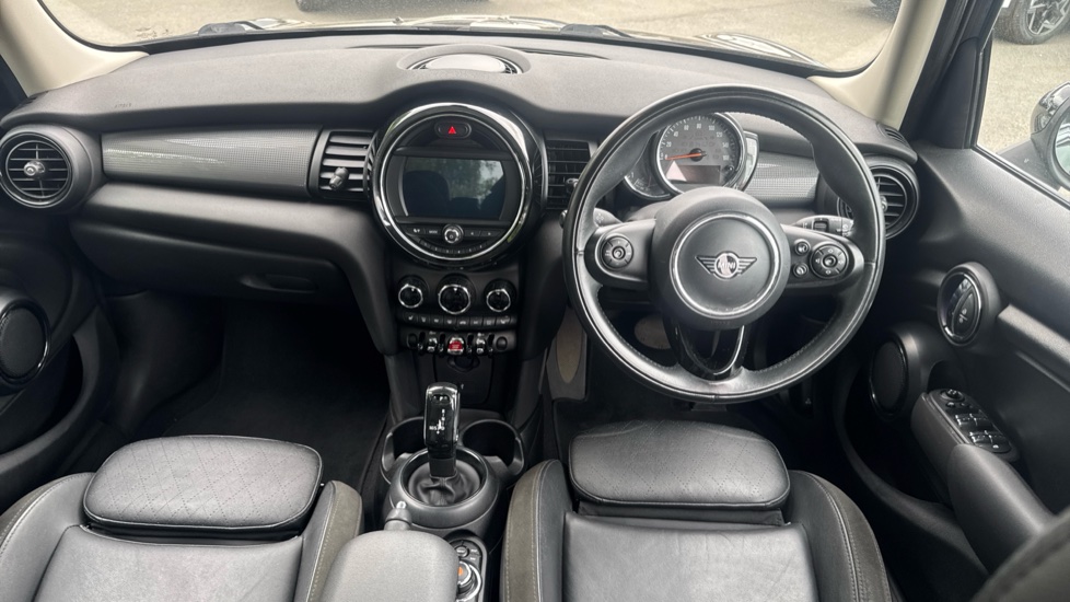 MINI Hatchback 1.5 Cooper D II 5dr Step Auto Diesel Hatchback - Image 10