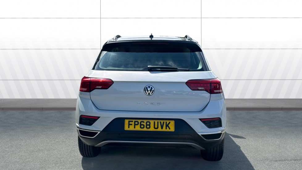 Volkswagen T-Roc 1.5 TSI EVO SE 5dr Petrol Hatchback - Image 6