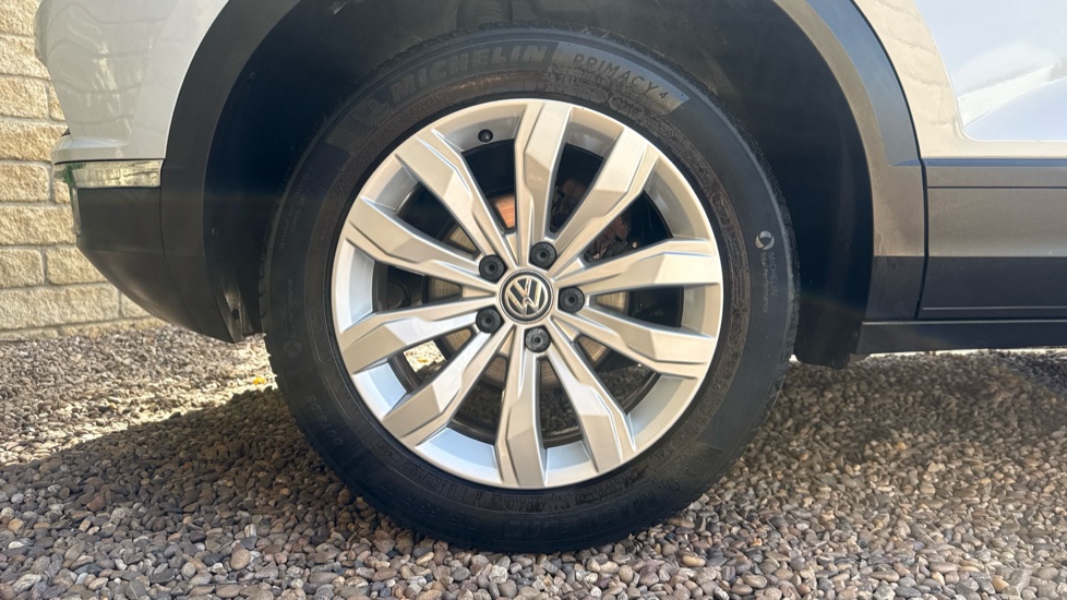 Volkswagen T-Roc 1.5 TSI EVO SE 5dr Petrol Hatchback - Image 7