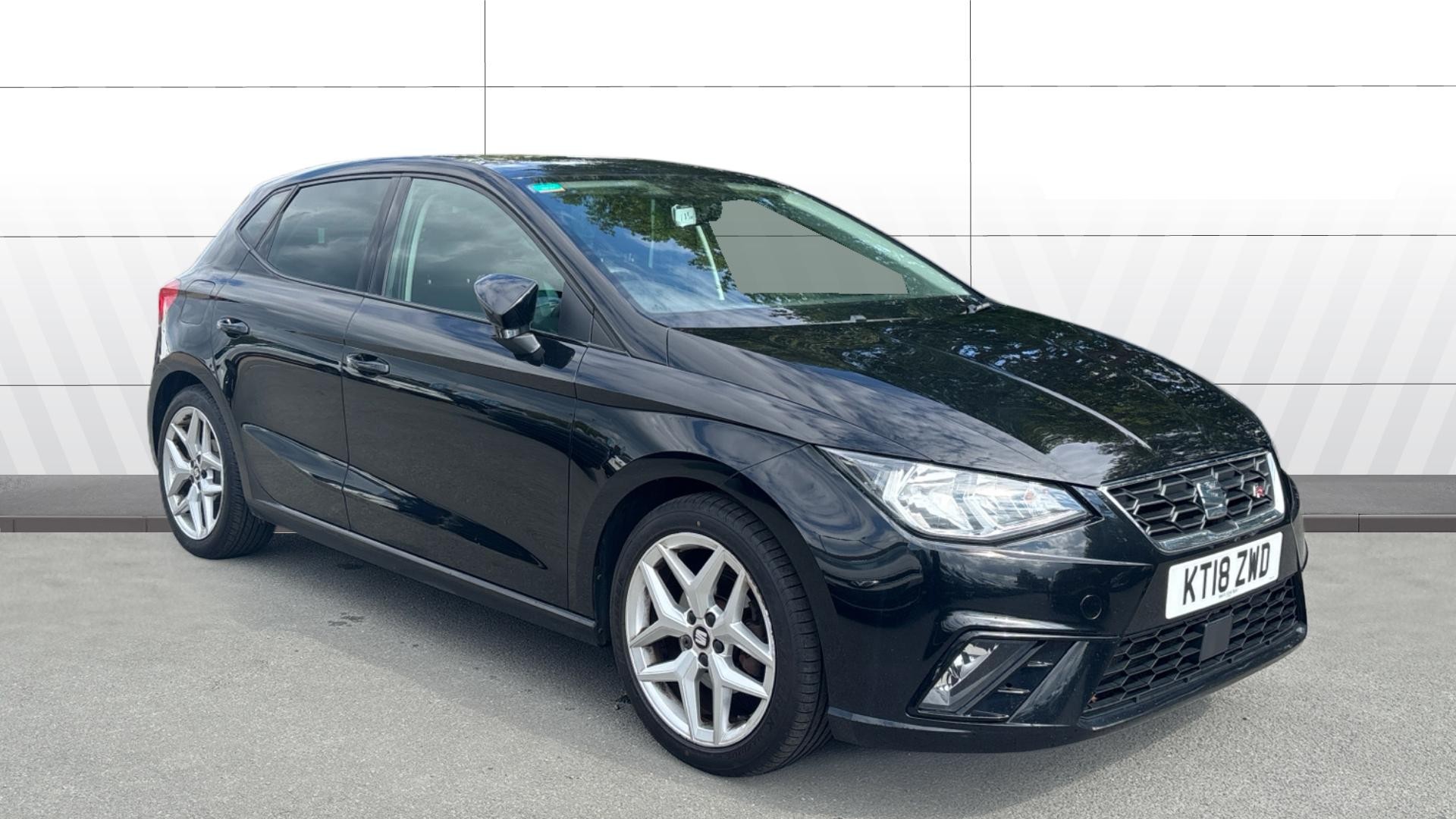SEAT Ibiza listing photo
