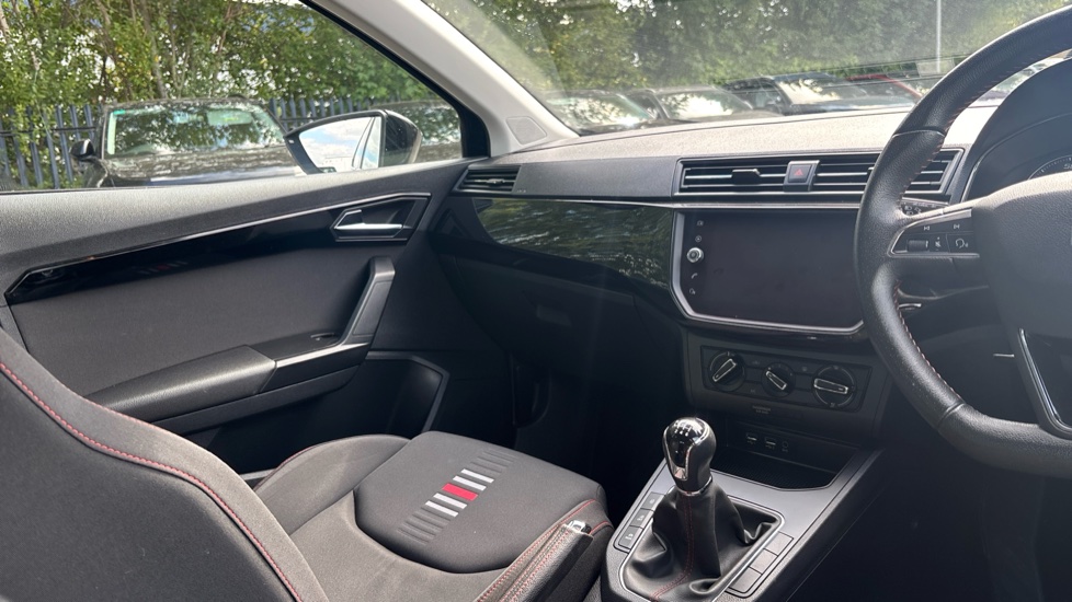 SEAT Ibiza 1.0 TSI 115 FR 5dr Petrol Hatchback - Image 14