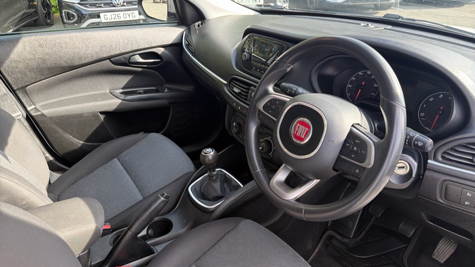 Fiat Tipo 1.4 Easy 5dr Petrol Hatchback - Image 11
