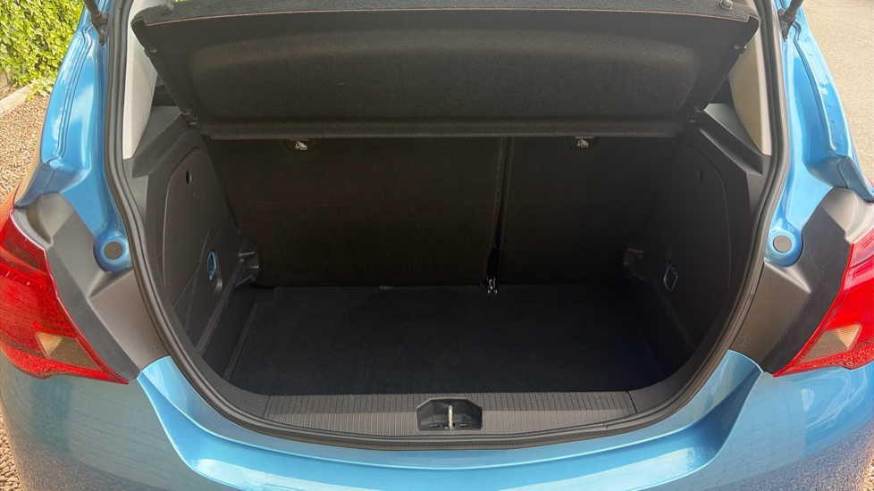 Vauxhall Corsa 1.4 SE Nav 5dr Auto Petrol Hatchback - Image 4