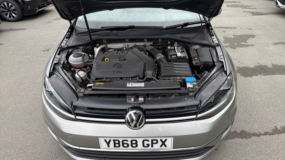 Volkswagen Golf 1.5 TSI EVO 150 SE [Nav] 5dr Petrol Hatchback - Image 8