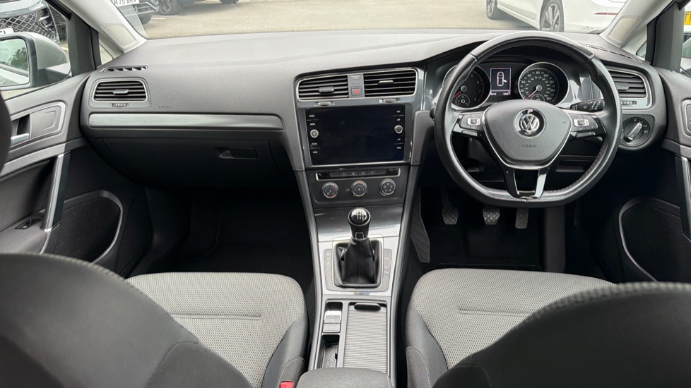 Volkswagen Golf 1.5 TSI EVO 150 SE [Nav] 5dr Petrol Hatchback - Image 10