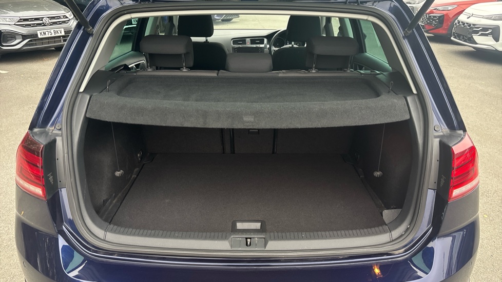 Volkswagen Golf 1.5 TSI EVO Match 5dr Petrol Hatchback - Image 4