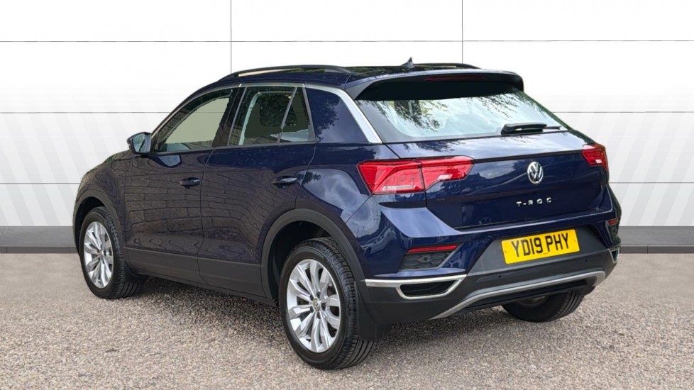 Volkswagen T-Roc 1.5 TSI EVO SE 5dr DSG Petrol Hatchback - Image 2