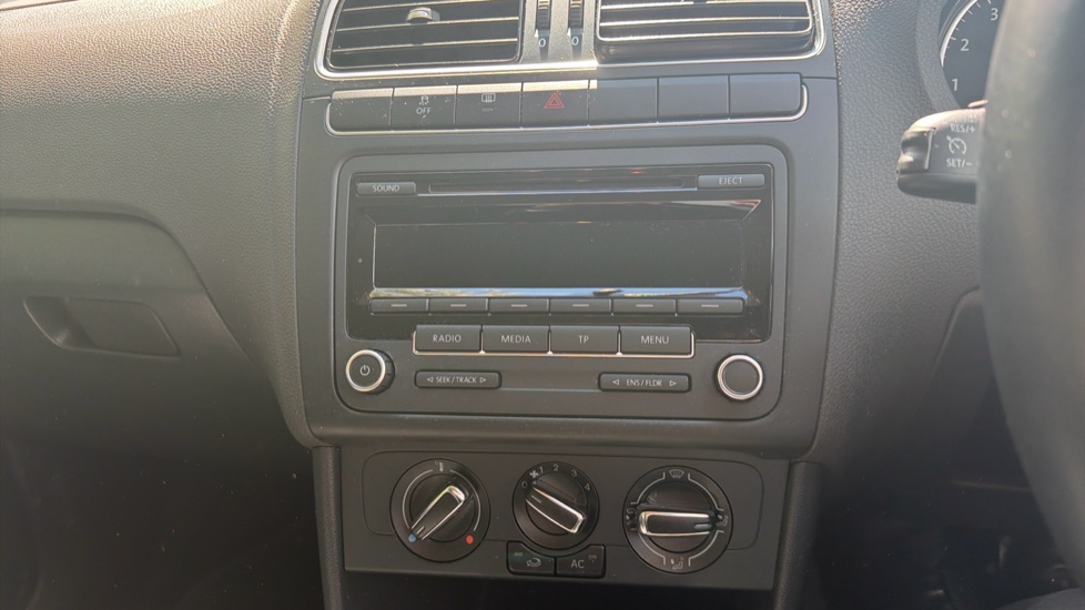 Volkswagen Polo 1.2 70 Match Edition 5dr Petrol Hatchback - Image 12