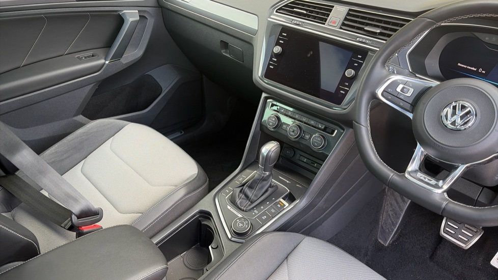 Volkswagen Tiguan 2.0 TSi 180 4Motion R-Line 5dr DSG Petrol Estate - Image 14