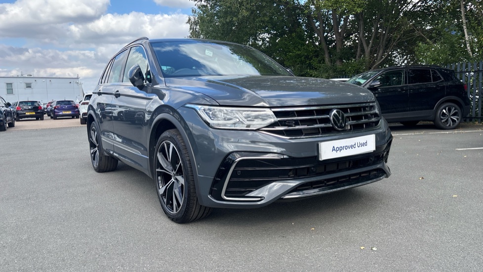 Volkswagen Tiguan 1.4 TSI eHybrid R-Line 5dr DSG Estate - Image 25