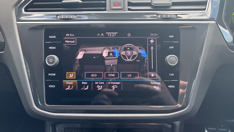 Volkswagen Tiguan 1.4 TSI eHybrid R-Line 5dr DSG Estate - Image 37