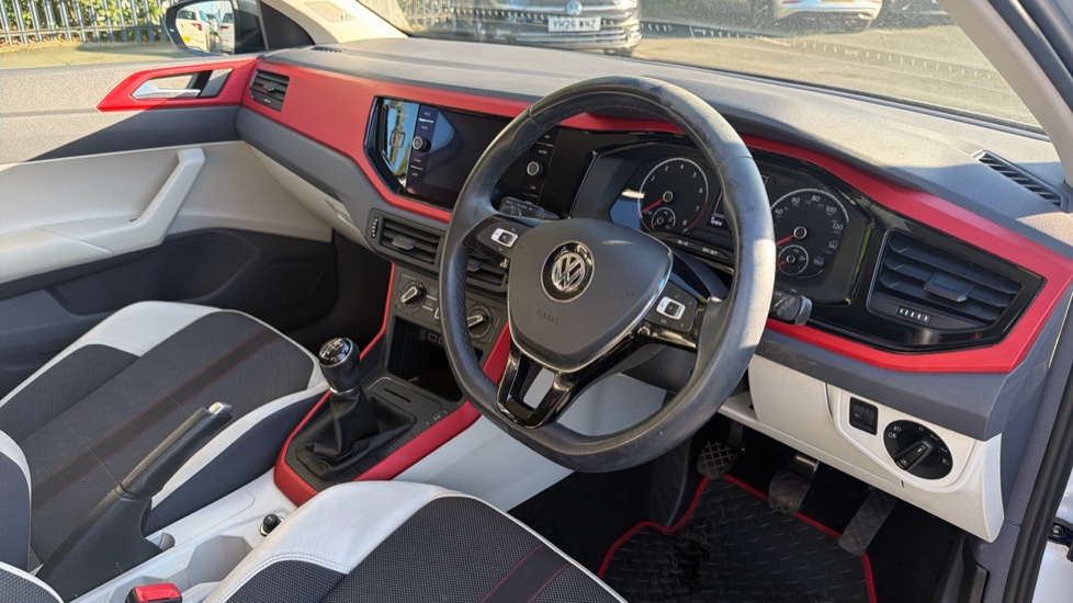 Volkswagen Polo 1.0 TSI 95 Beats 5dr Petrol Hatchback - Image 6