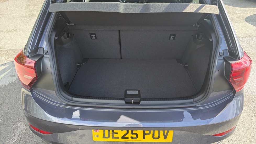 Volkswagen Polo 1.0 TSI 115 R-Line 5dr DSG Petrol Hatchback - Image 20