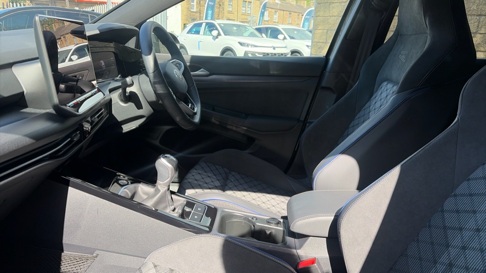 Volkswagen Golf 1.5 TSI 150 R-Line 5dr Petrol Hatchback - Image 2