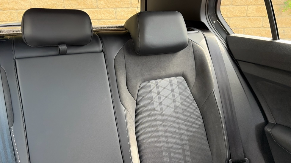 Volkswagen Golf 1.5 TSI 150 R-Line 5dr Petrol Hatchback - Image 35
