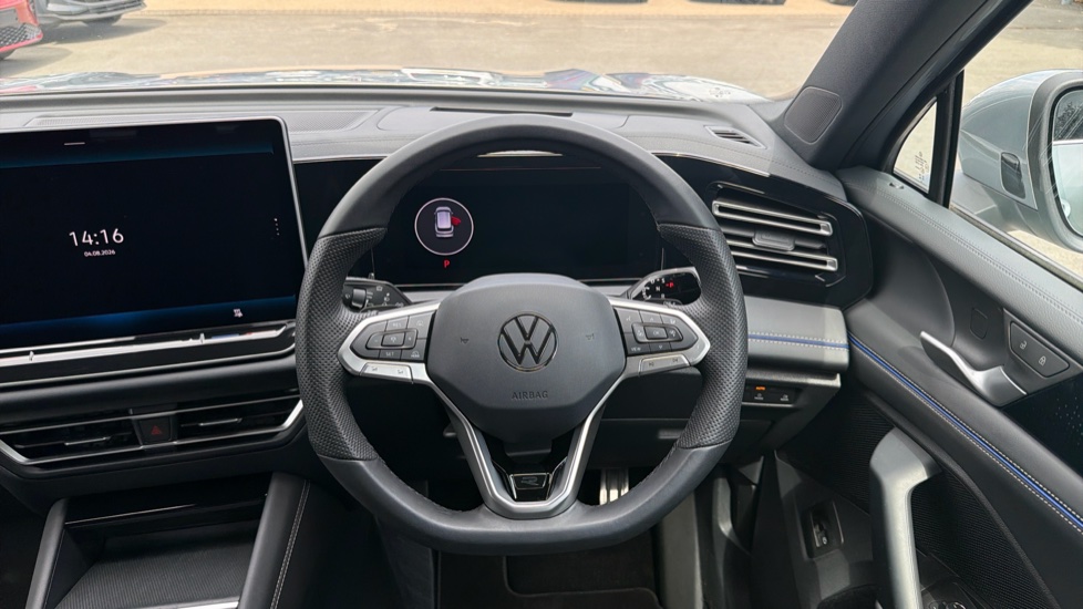 Volkswagen Tiguan 1.5 TSI 272 eHybrid R-Line 5dr DSG Estate - Image 10