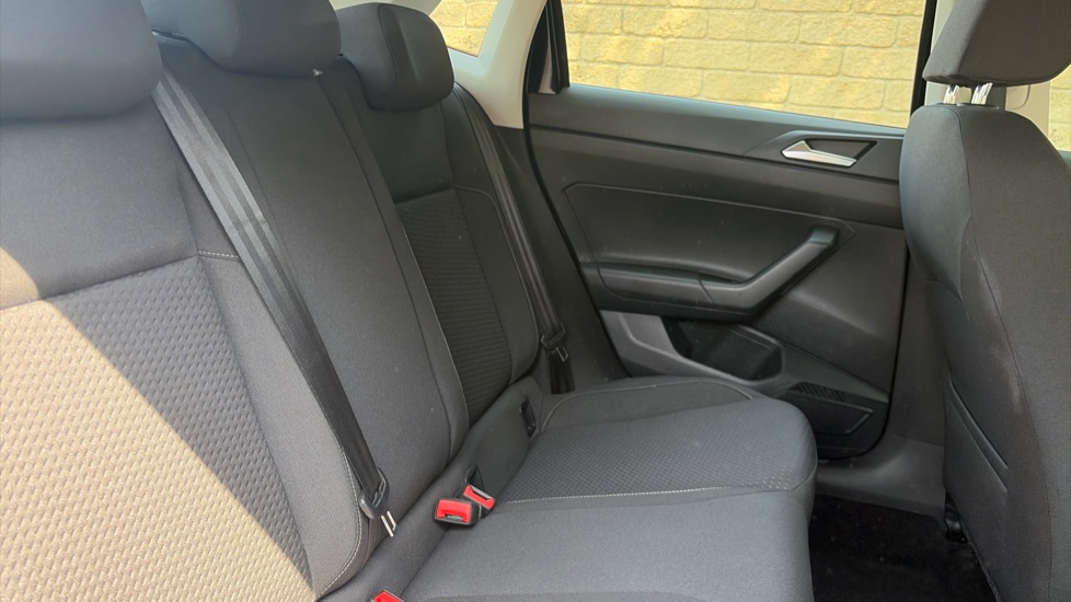 Volkswagen Polo 1.0 TSI 95 SE 5dr Petrol Hatchback - Image 16