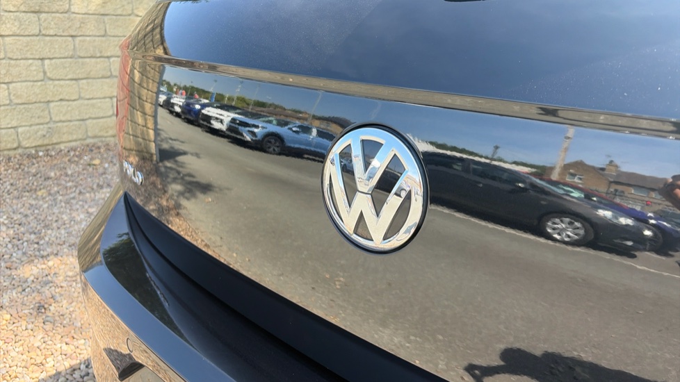 Volkswagen Polo 1.0 TSI 95 SE 5dr Petrol Hatchback - Image 36
